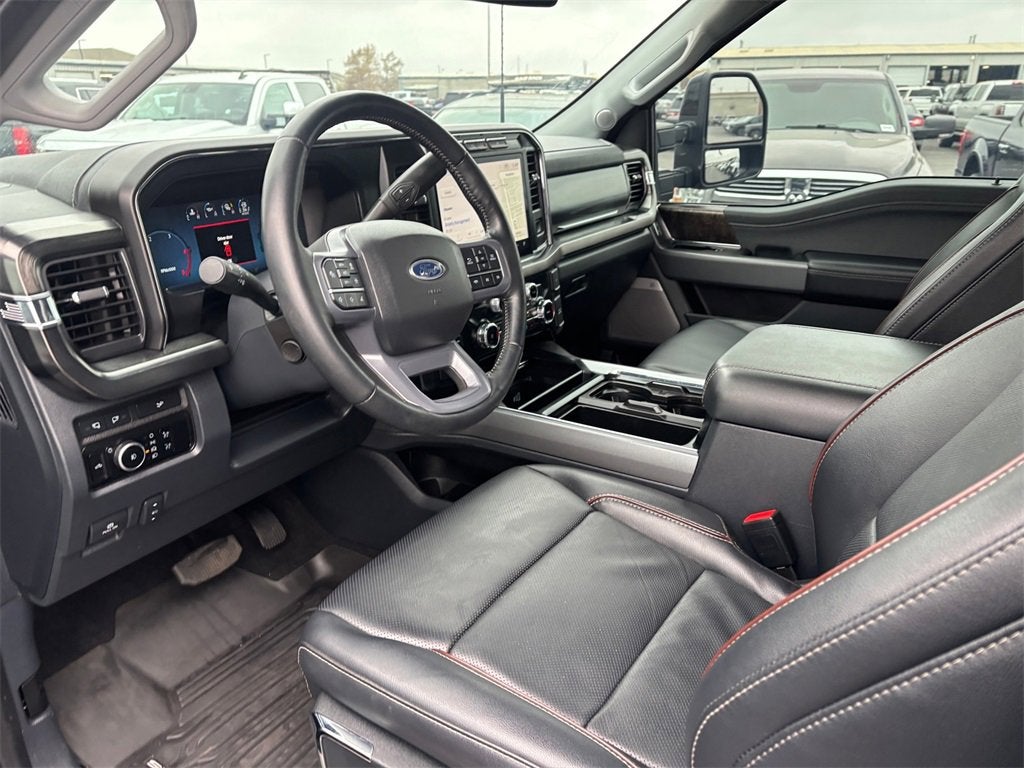 2023 Ford Super Duty F-350 SRW Lariat