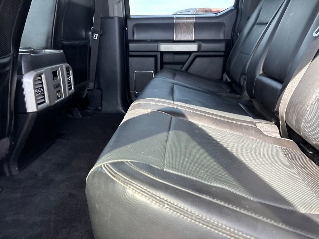 2017 Ford Super Duty F-350 SRW Platinum