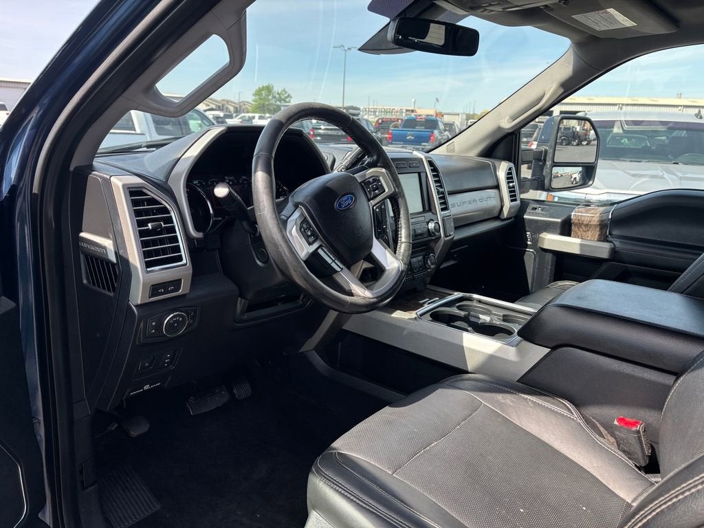 2017 Ford Super Duty F-350 SRW Platinum