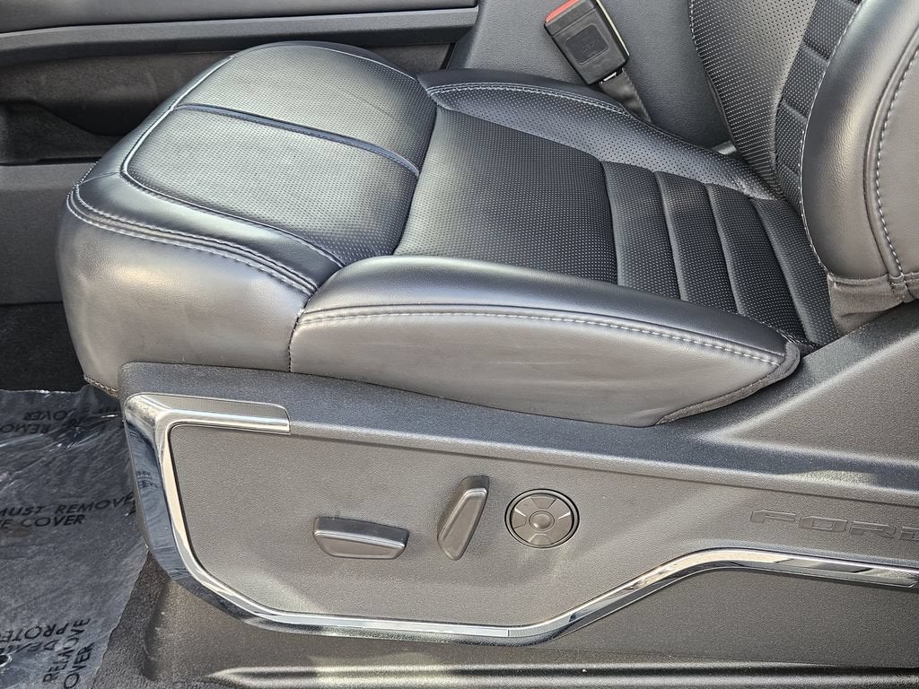 2025 Ford Super Duty F-450 DRW XL