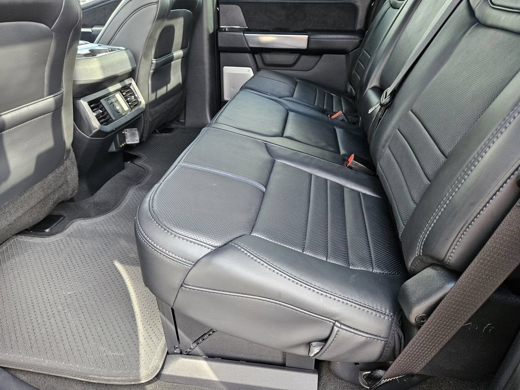 2025 Ford Super Duty F-450 DRW XL