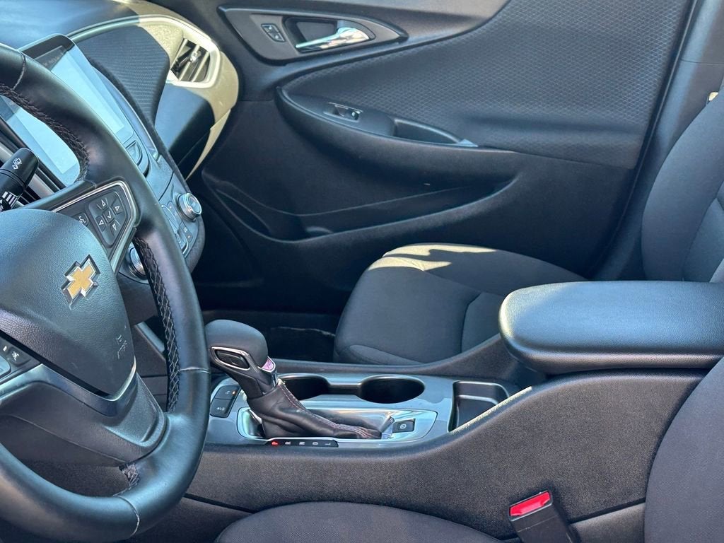 2025 Chevrolet Malibu RS