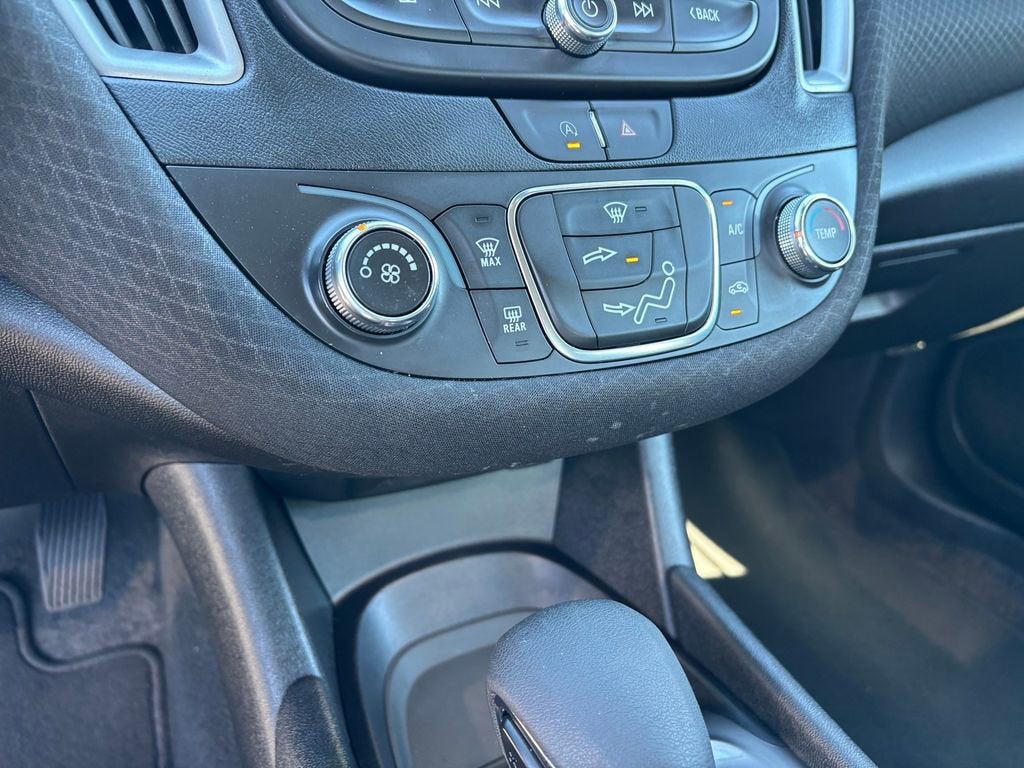 2025 Chevrolet Malibu RS