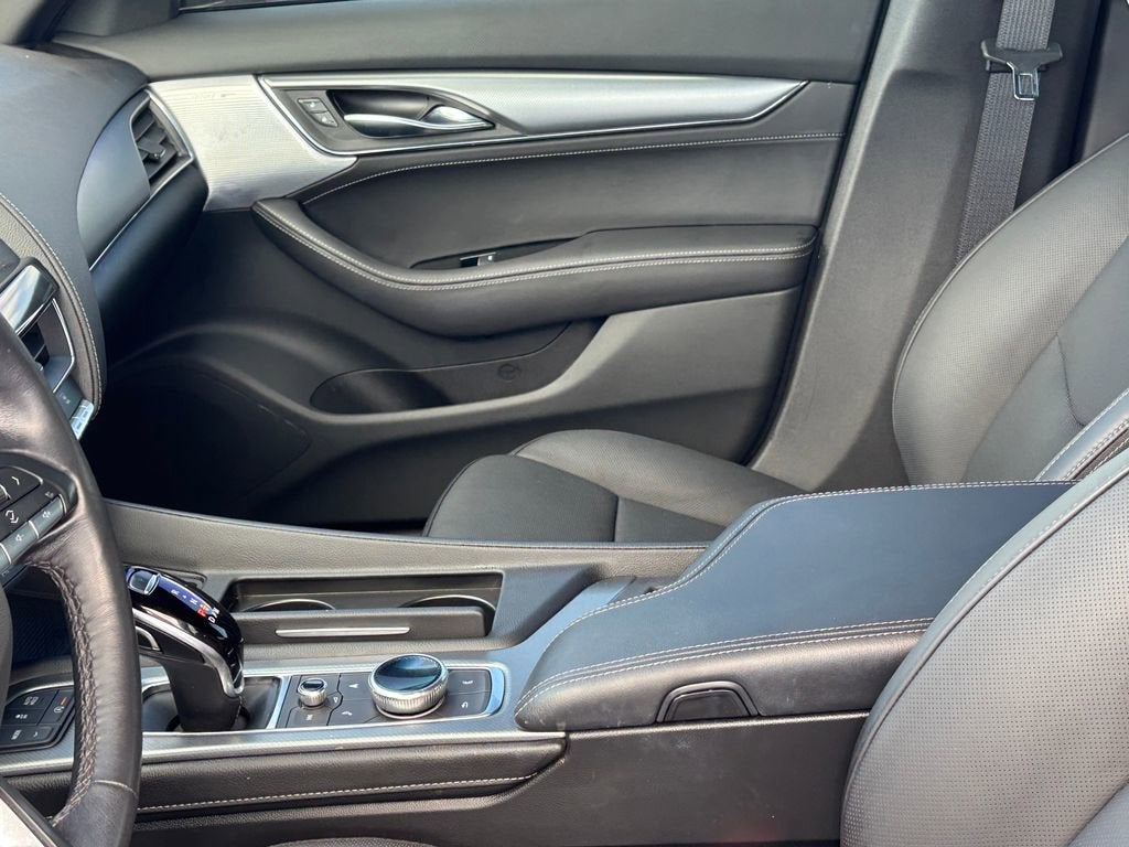 2023 Cadillac CT5 Premium Luxury