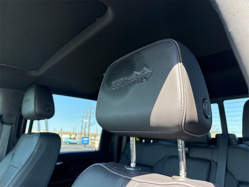 2022 Chevrolet Silverado 3500 HD High Country