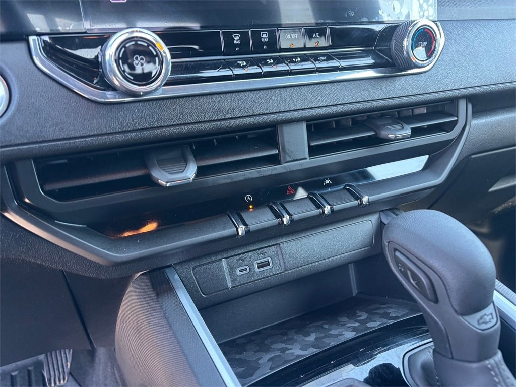 2024 Chevrolet Colorado WT