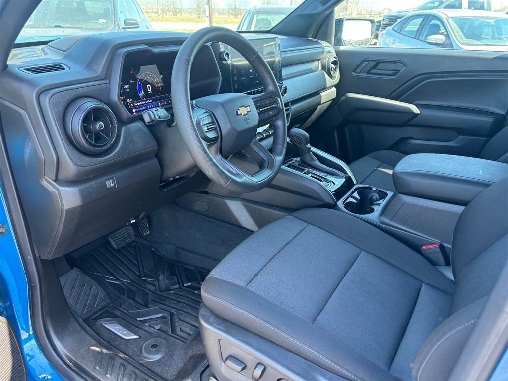 2024 Chevrolet Colorado WT