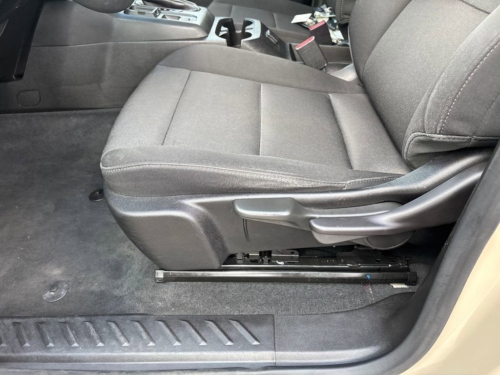 2023 Chevrolet Colorado WT