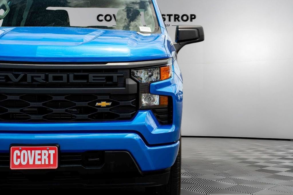 2025 Chevrolet Silverado 1500 Custom