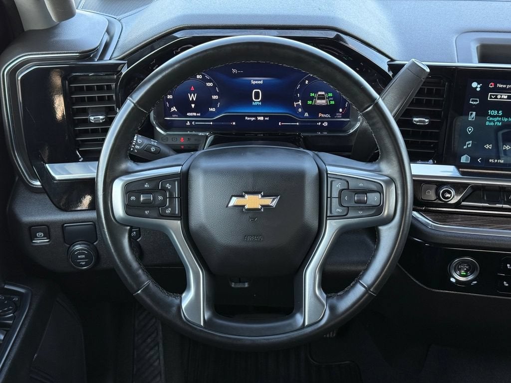 2024 Chevrolet Silverado 1500 LT