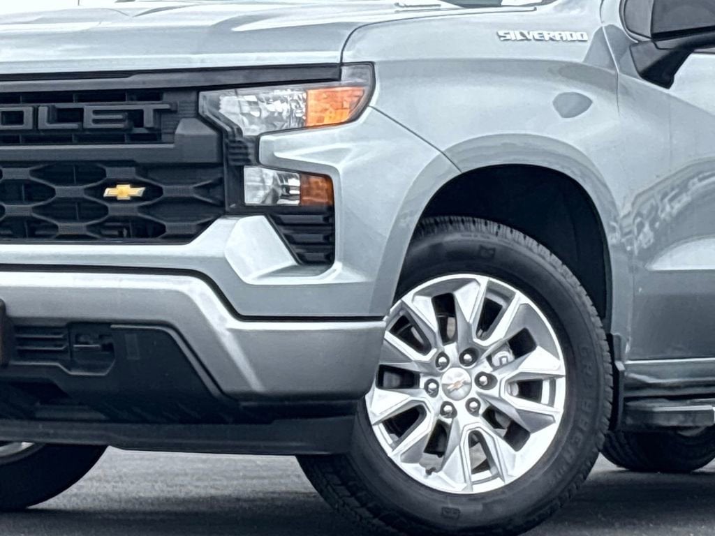 2024 Chevrolet Silverado 1500 Custom