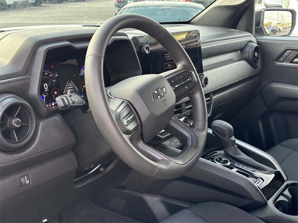 2023 Chevrolet Colorado WT