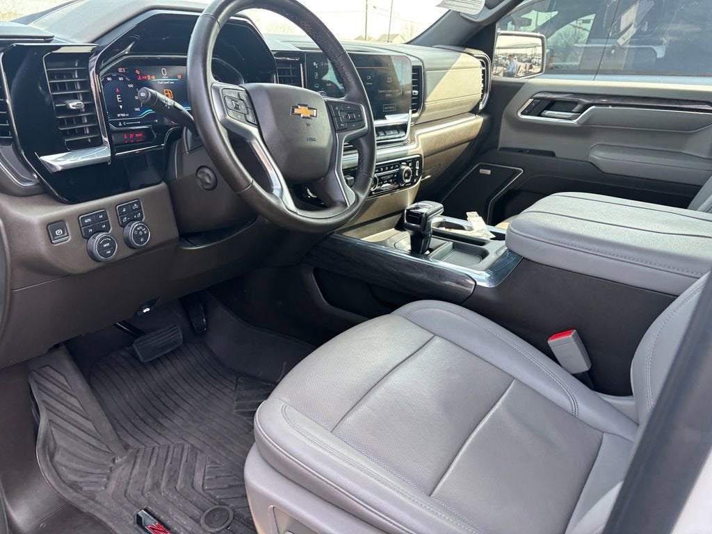 2024 Chevrolet Silverado 1500 LTZ