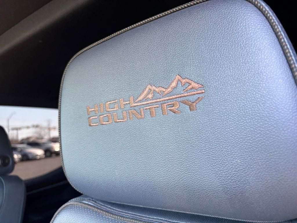 2022 Chevrolet Silverado 1500 High Country