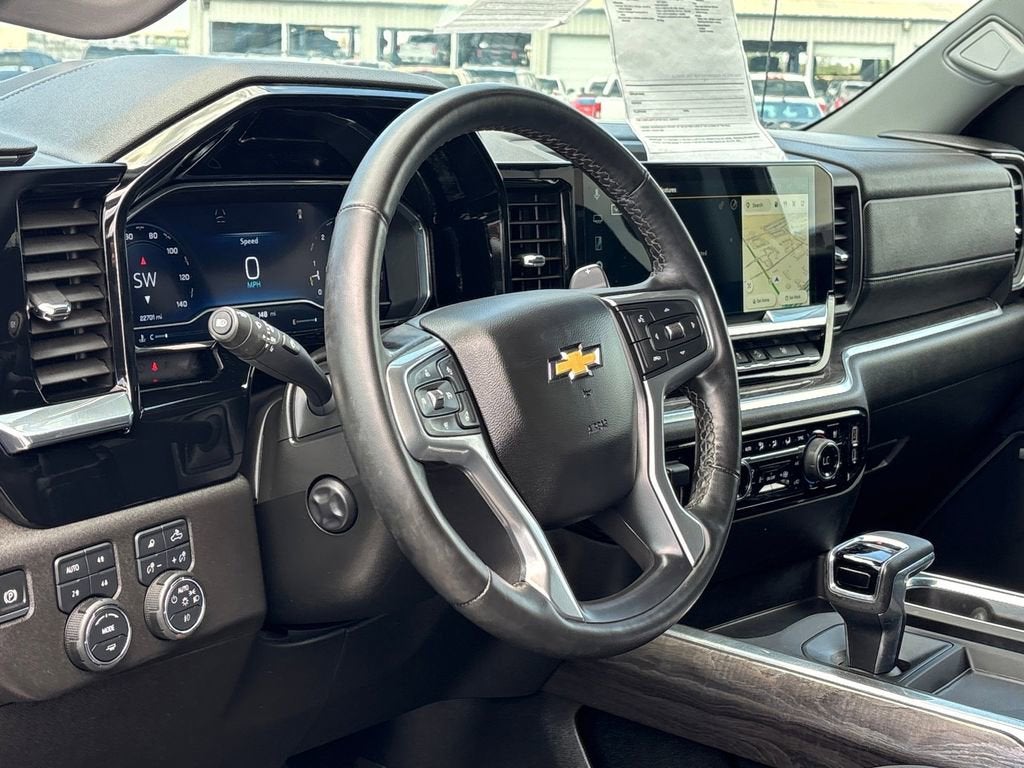2025 Chevrolet Silverado 1500 LTZ