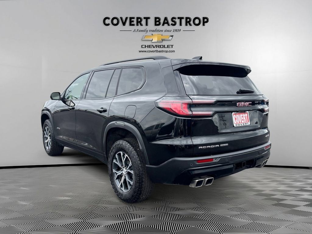 2025 GMC Acadia AT4