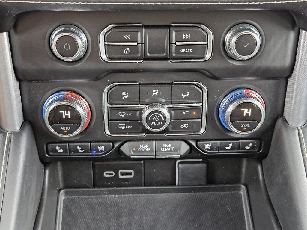 2023 GMC Yukon SLT