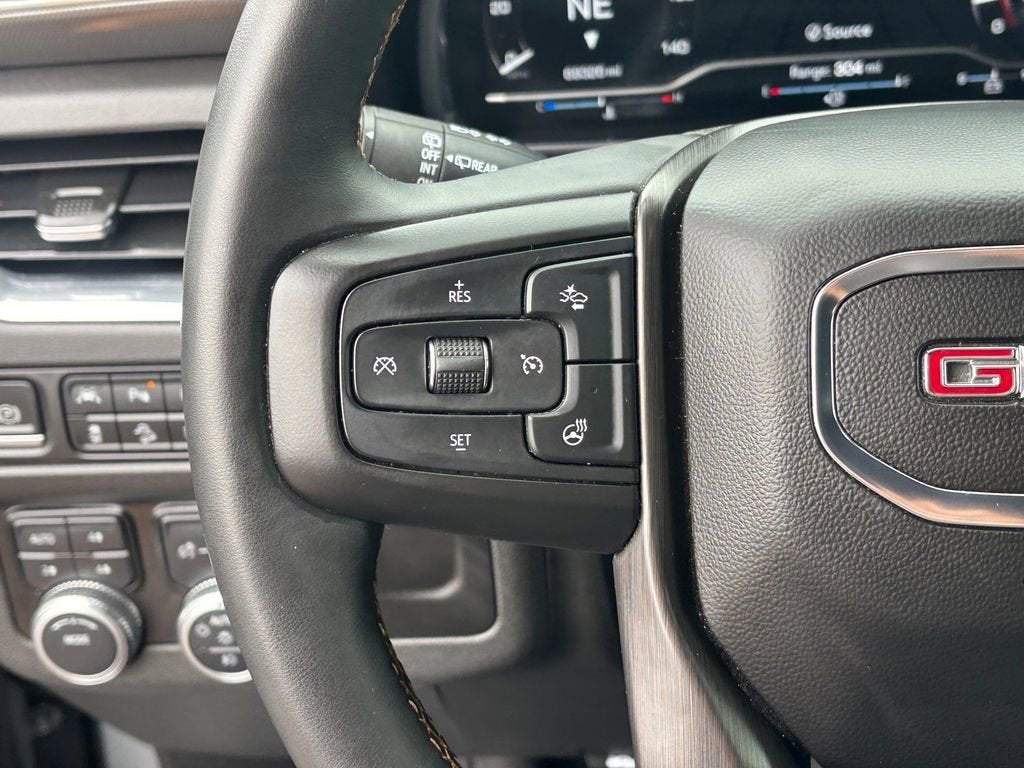 2023 GMC Yukon XL AT4