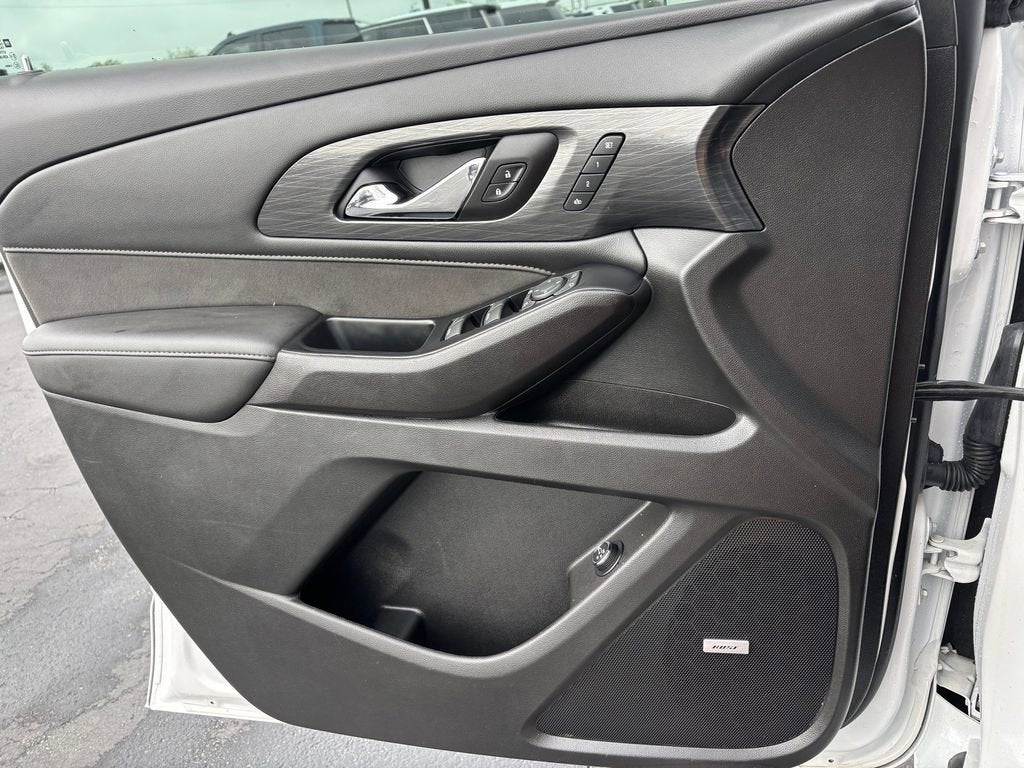 2023 Chevrolet Traverse High Country