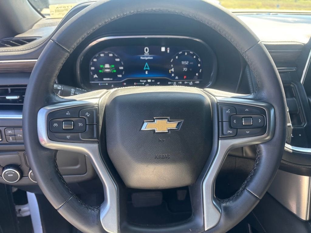 2023 Chevrolet Suburban LT