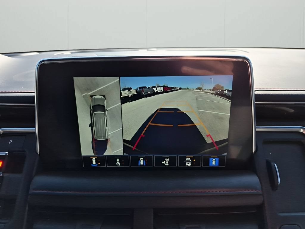 2022 Chevrolet Suburban RST