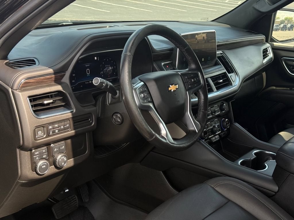 2022 Chevrolet Suburban LT