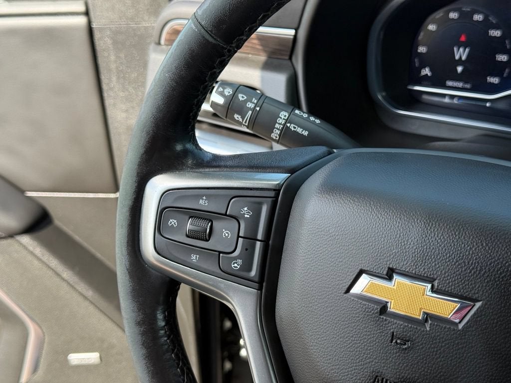 2022 Chevrolet Suburban LT