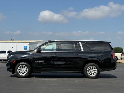 2022 Chevrolet Suburban LT