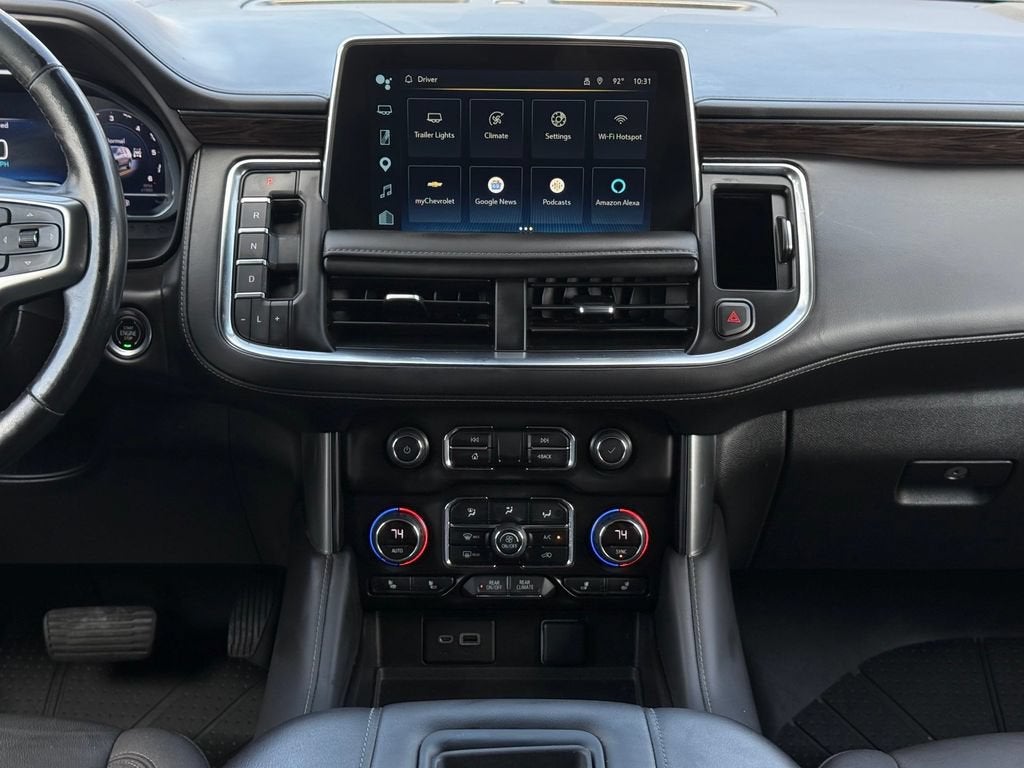 2022 Chevrolet Suburban LT