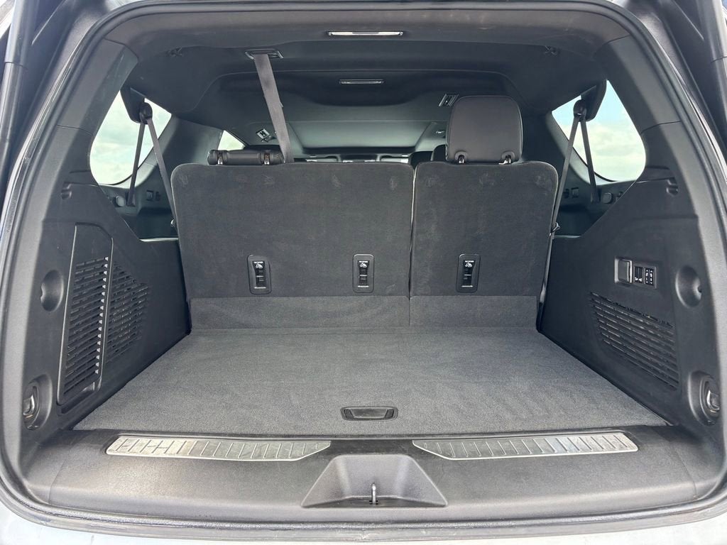 2023 Chevrolet Suburban Z71