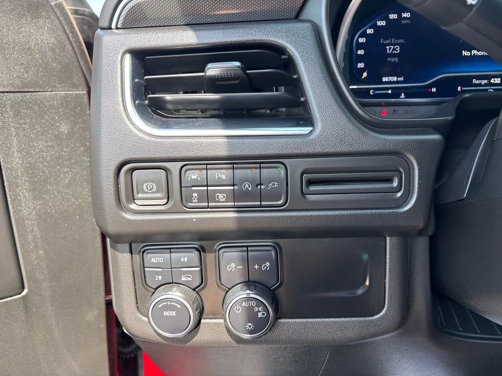 2022 Chevrolet Suburban RST