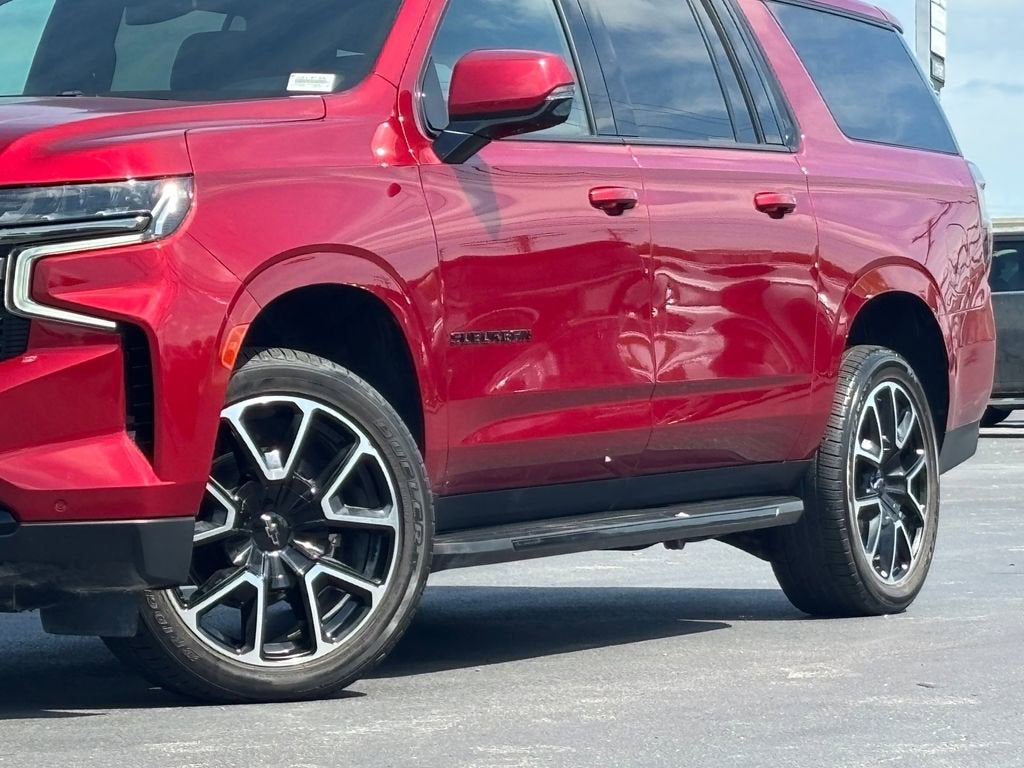 2022 Chevrolet Suburban RST