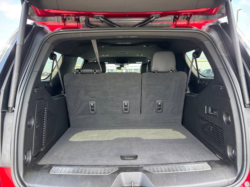 2022 Chevrolet Suburban RST