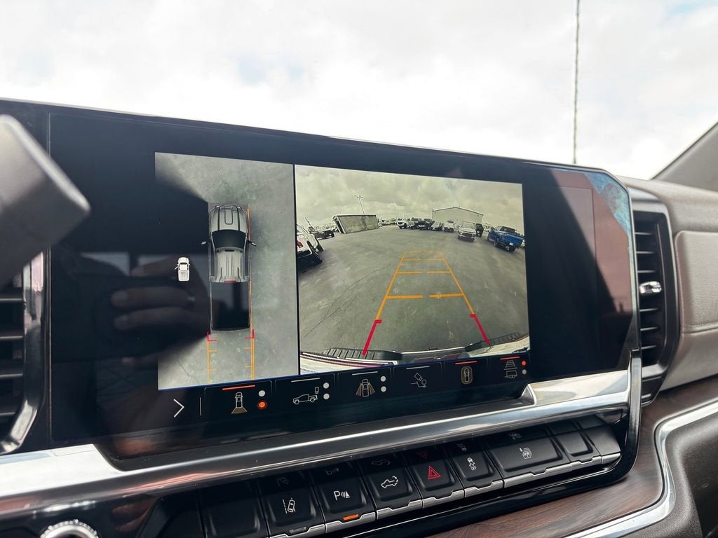 2025 GMC Sierra 3500 HD SLT