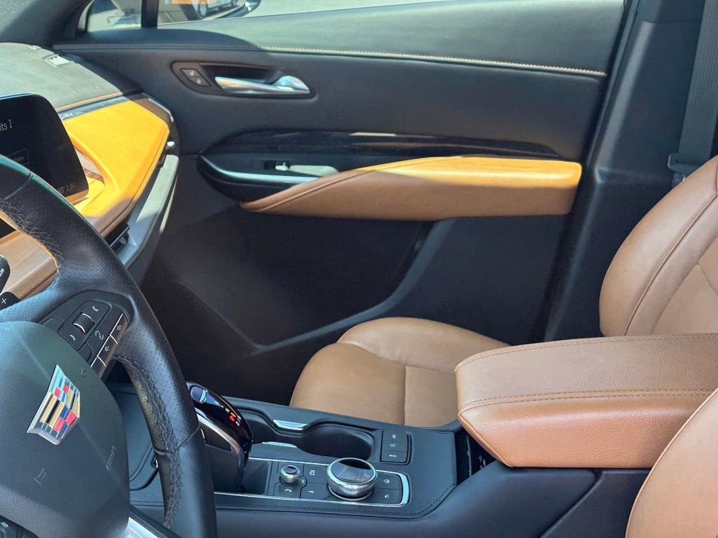 2025 Cadillac XT4 Sport