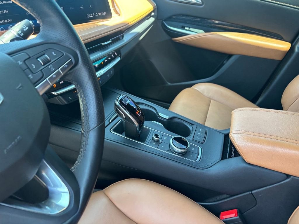 2025 Cadillac XT4 Sport