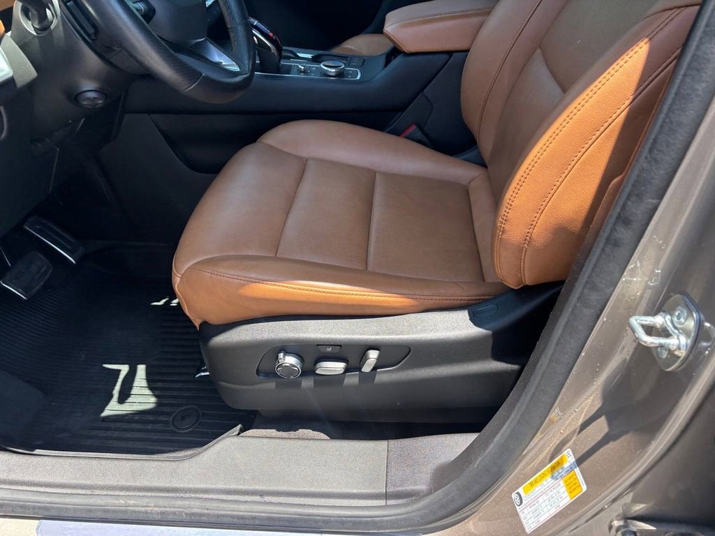 2025 Cadillac XT4 Sport