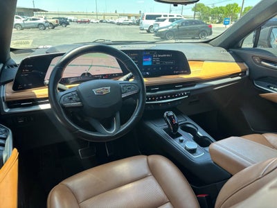 2025 Cadillac XT4 Sport
