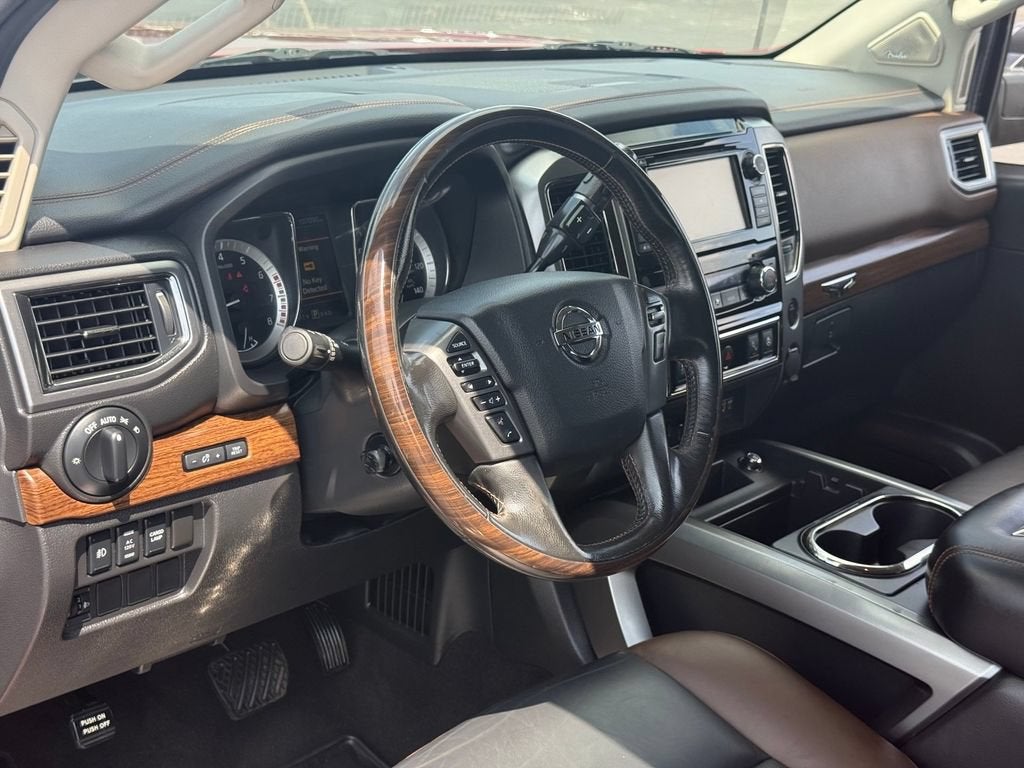2019 Nissan TITAN Platinum Reserve