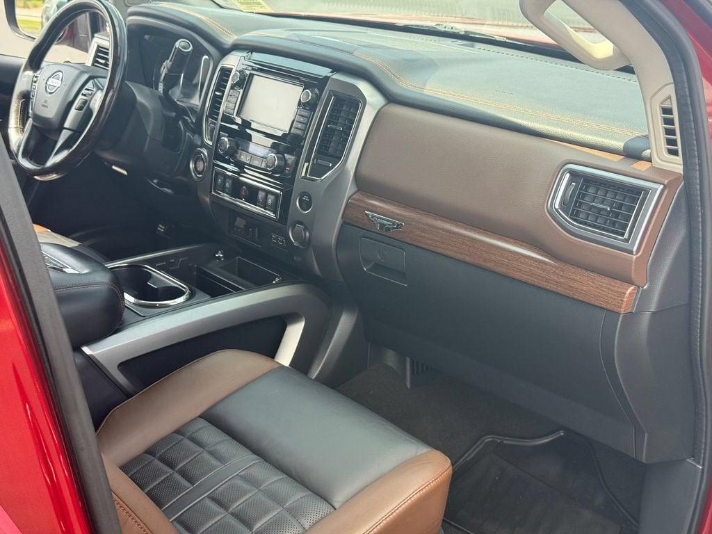 2019 Nissan TITAN Platinum Reserve