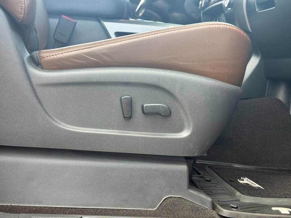 2019 Nissan TITAN Platinum Reserve