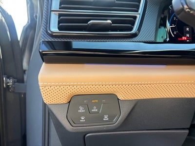 2024 Volkswagen Atlas Cross Sport 2.0T SEL R-Line