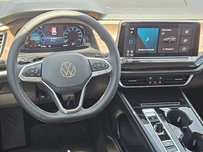 2024 Volkswagen Atlas 2.0T SE w/Technology