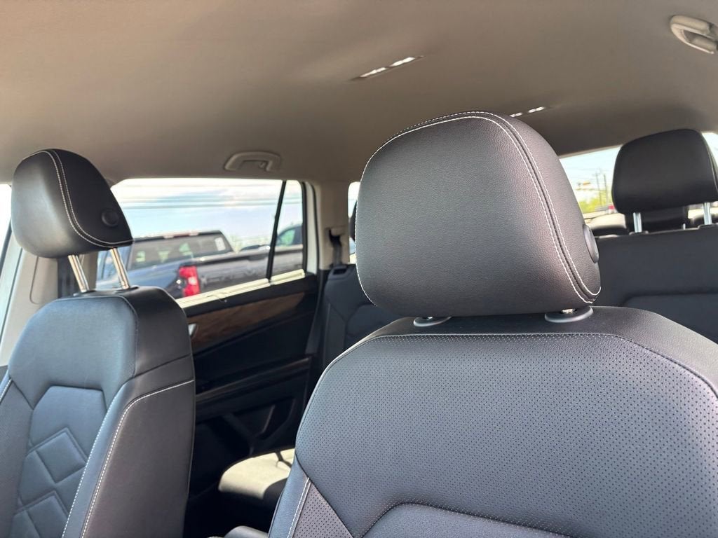 2025 Volkswagen Atlas 2.0T SE w/Technology