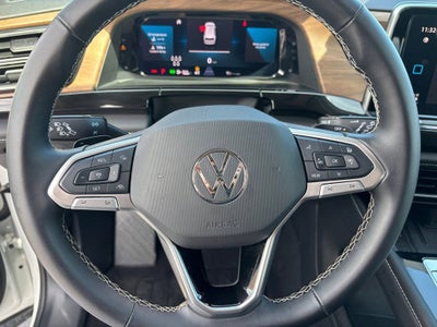 2025 Volkswagen Atlas 2.0T SE w/Technology