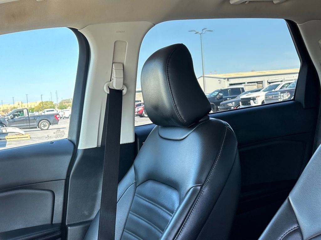 2022 Ford Edge SEL