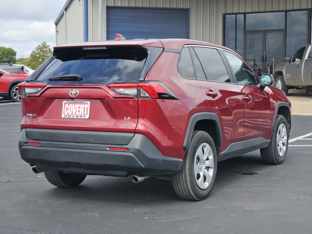 2024 Toyota RAV4 LE