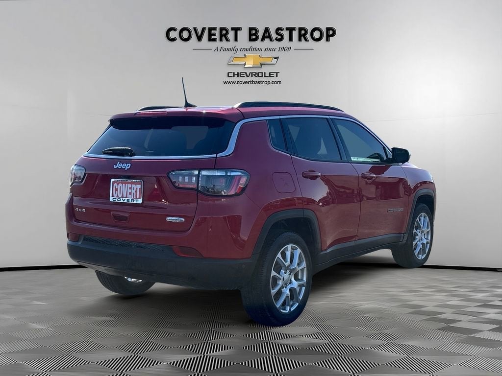 2024 Jeep Compass Latitude Lux