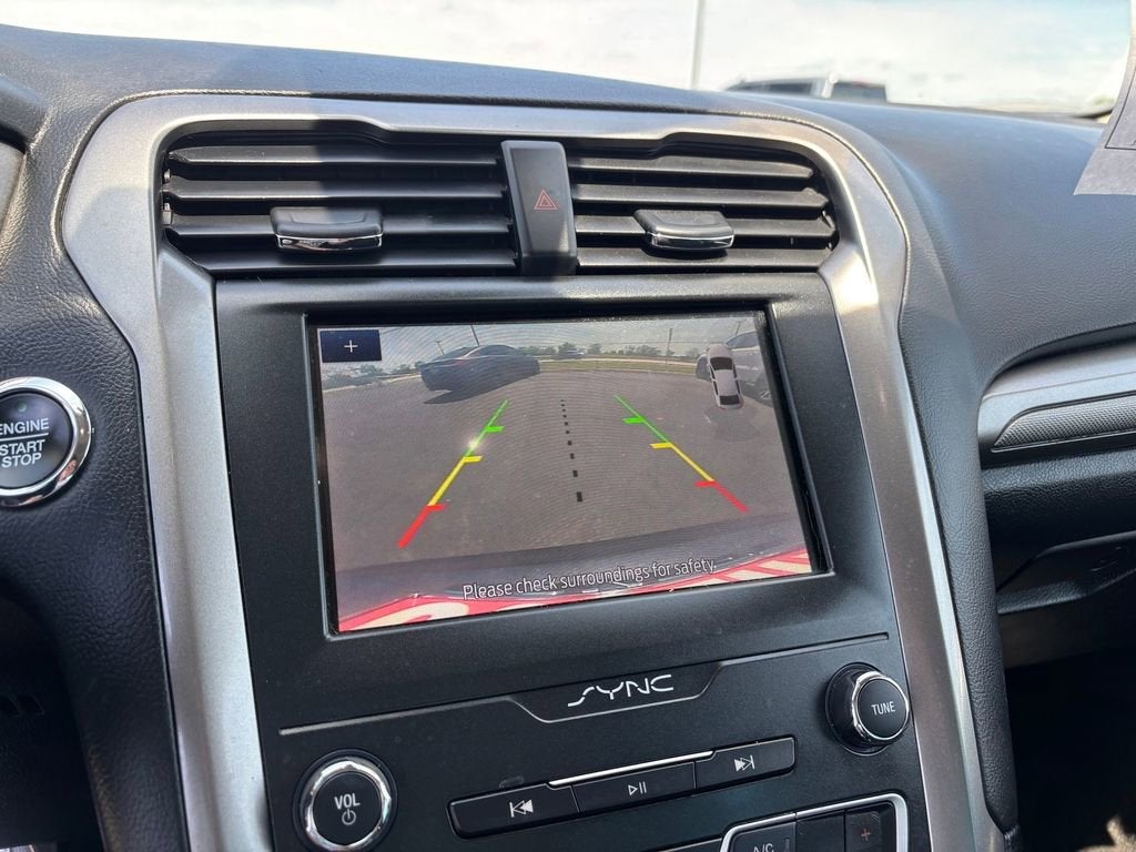 2020 Ford Fusion SE
