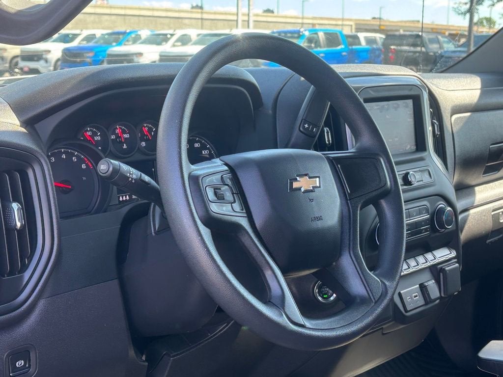 2024 Chevrolet Silverado 1500 Custom